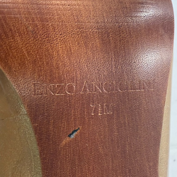 Enzo Angiolini Bow Back Champagne Gold Peep Toe Patent Leather Stilettos Sz 7.5 - Picture 10 of 10